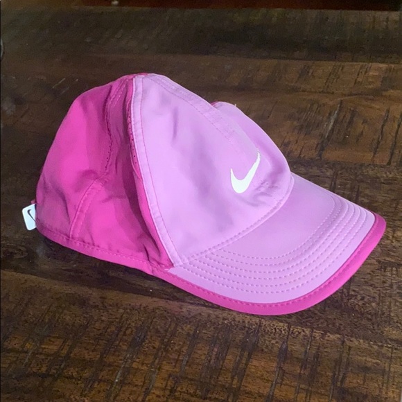 nike women's hats dri fit